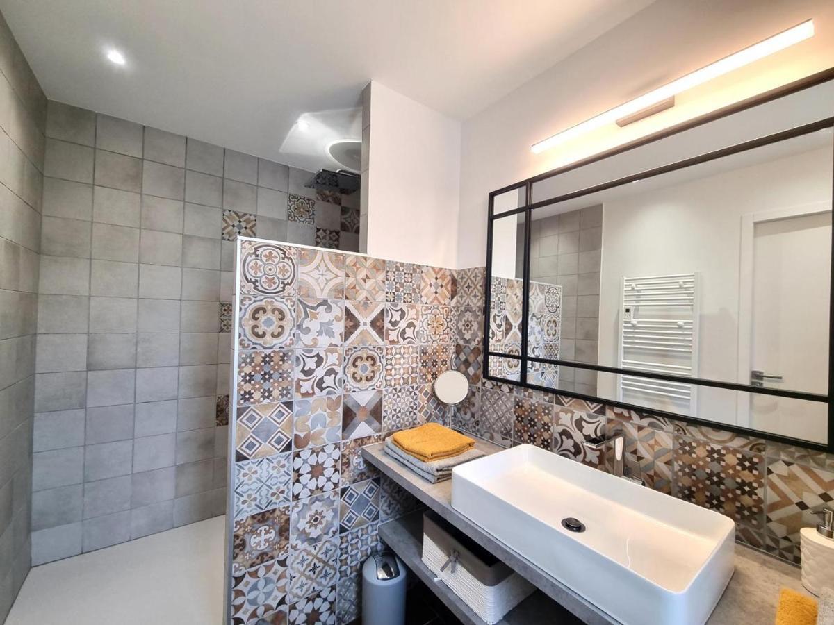 Boisset-lès-Montrond La Cle Des Chaumes B&B 외부 사진